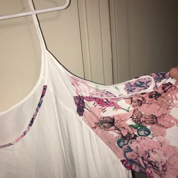 White Floral Cold-Shoulder Plus Size Top with Pom Trim - Picture 2 of 4